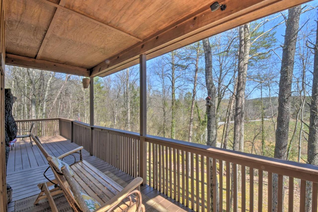 Helen Cabin With Deck And Hot Tub Less Than Half Mi To Main St Exteriér fotografie