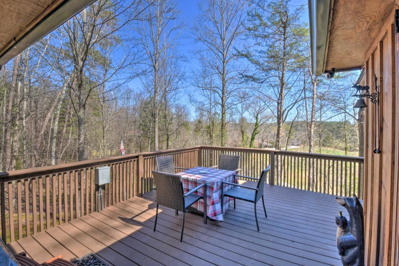 Helen Cabin With Deck And Hot Tub Less Than Half Mi To Main St Exteriér fotografie